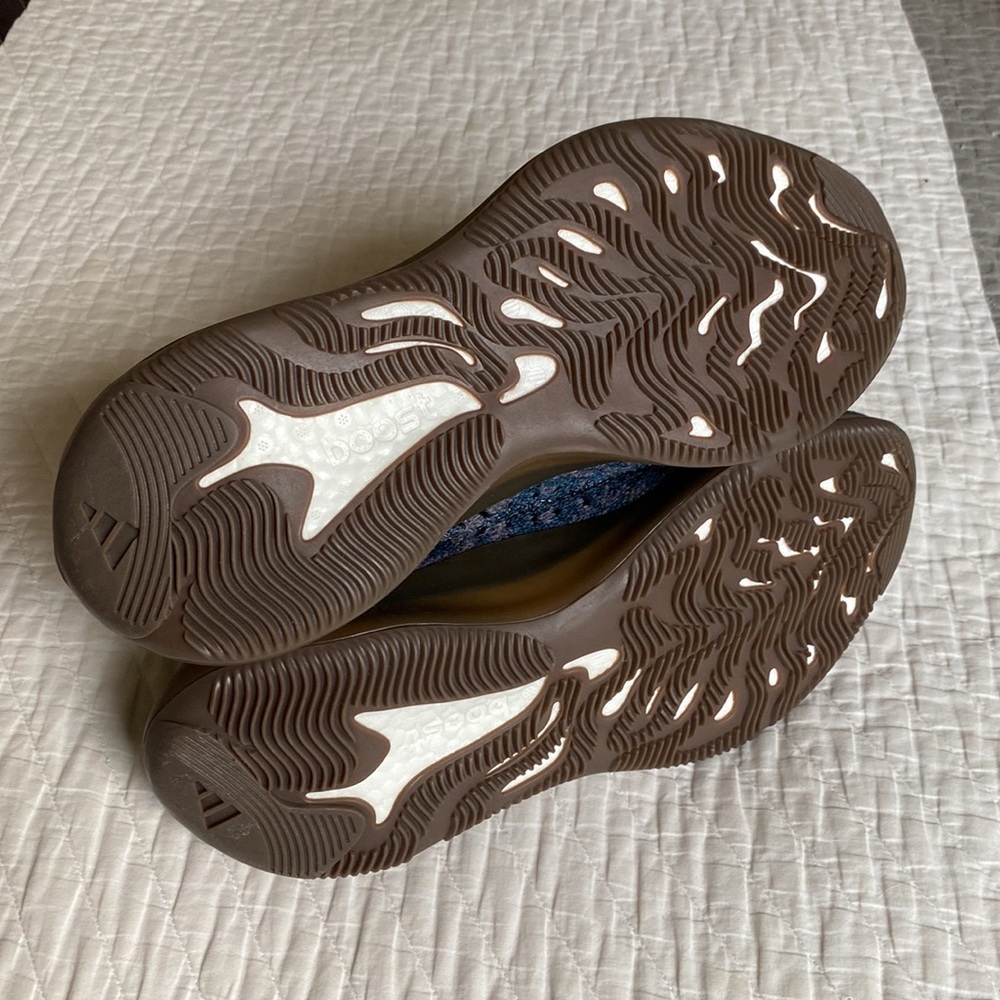 2021 Yeezy Boost 380 'Covellite' - Picture 2 of 5